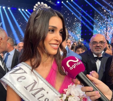 خاص-هل ستتجه ملكة جمال لبنان ياسمينا زيتون للتمثيل أو تقديم البرامج؟!