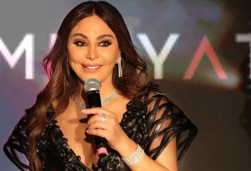 إليسا:&quot;لأنّي بحبكن بتمنى ترجعوا كلكن لأوطانكن&quot;